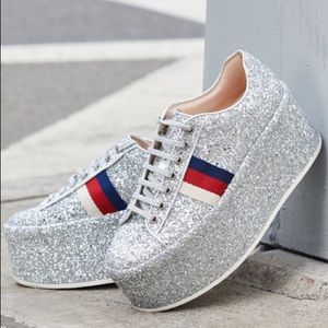 ❤️SOLD❤️ Gucci Peggy sneakers